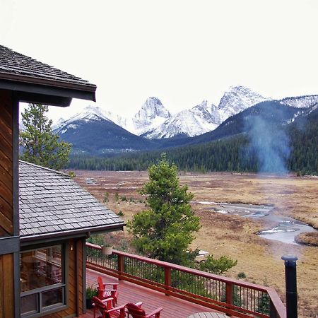 Mount Engadine Lodge Kananaskis Bagian luar foto