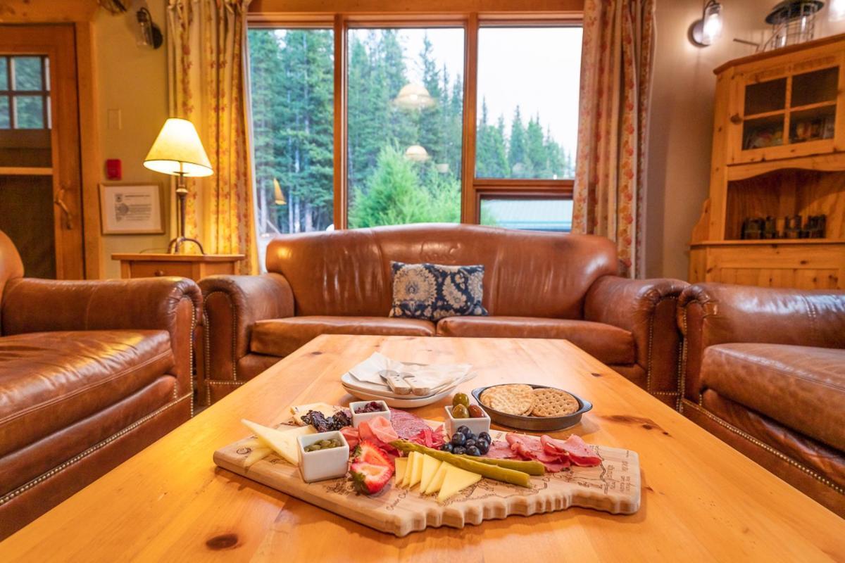 Mount Engadine Lodge Kananaskis Bagian luar foto