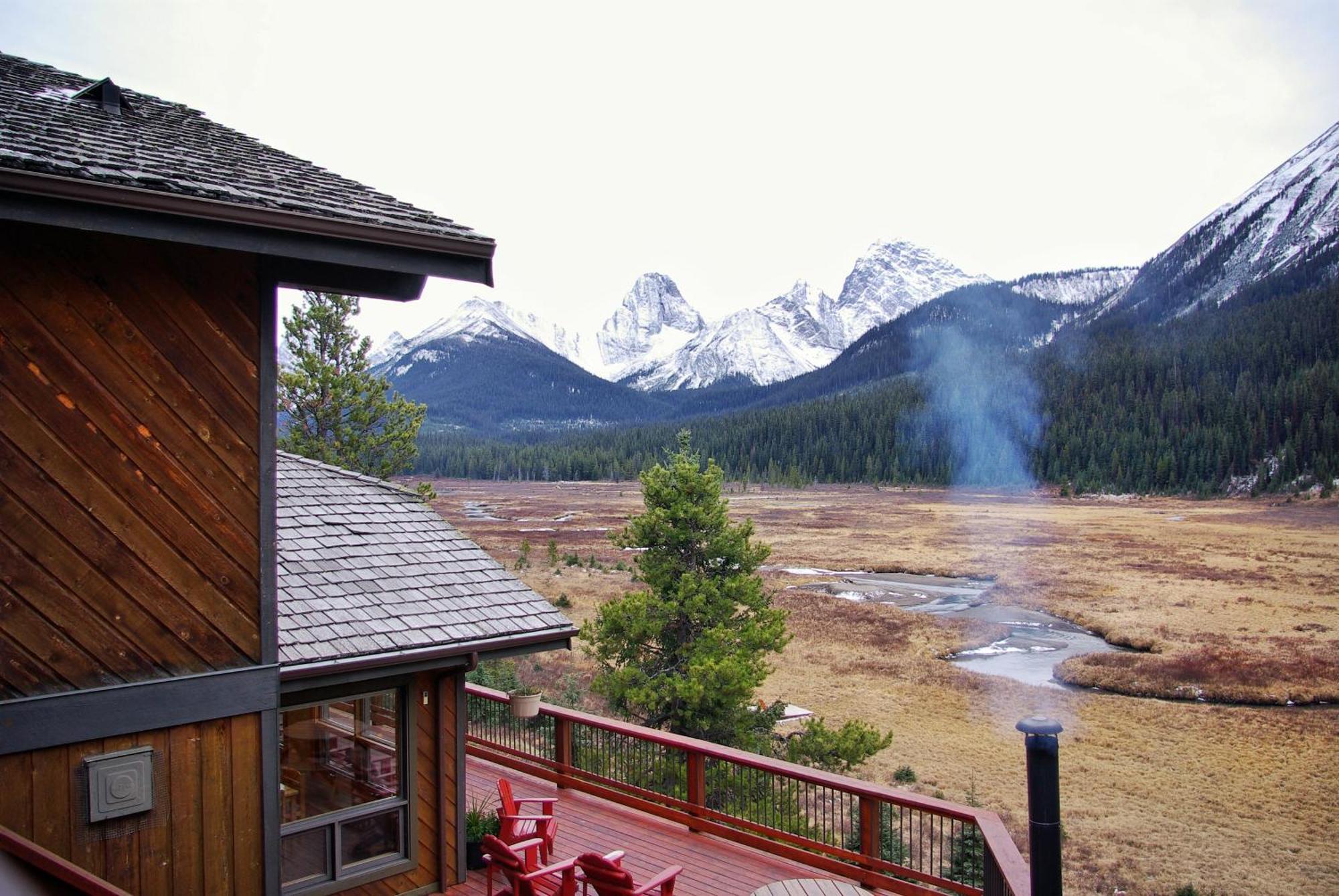 Mount Engadine Lodge Kananaskis Bagian luar foto